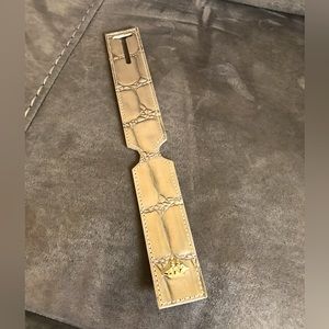 NEW BRAHMIN luggage tag